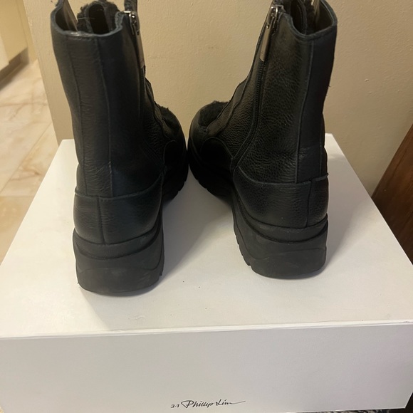 Aquatalia Boots with teddy inserts size 9 1/2 real lambs wool - Picture 3 of 5